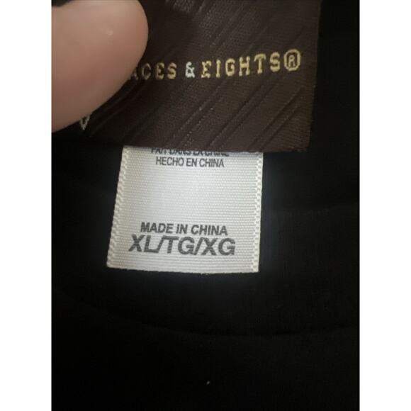 Beatles Themed T Shirt Aces And Eights Size Men’s XL - Picture 3 of 3